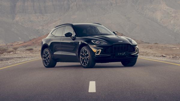 aston martin dbx 2020 5k