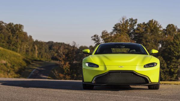 aston martin vantage 2018 4k