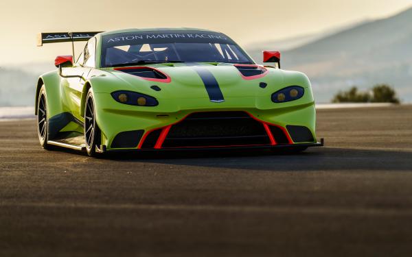 aston martin vantage gte 2018 4k