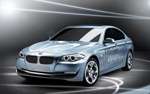 Free 2010 bmw series 5 active hybrid concept wallpaper download