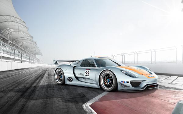 Free 2011 porsche 918 rsr wallpaper download