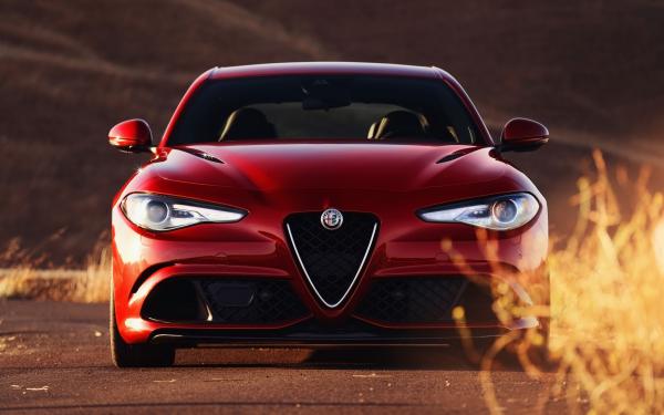 Free 2017 alfa romeo giulia quadrifoglio wallpaper download