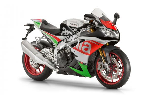 Free 2017 aprilia rsv4 rf wallpaper download