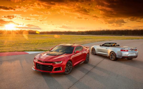 Free 2017 chevrolet camaro zl1 convertible wallpaper download