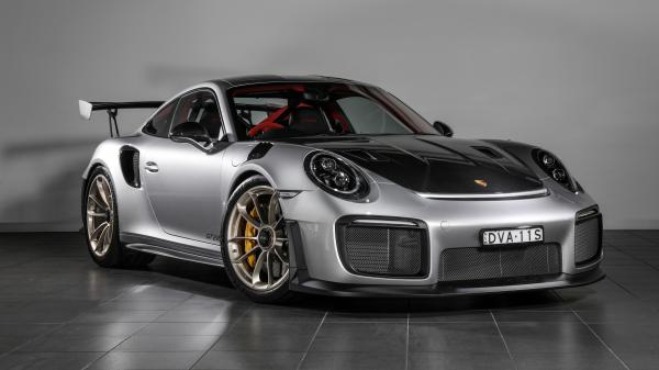 Free 2018 porsche 911 gt2 rs 4k 2 wallpaper download