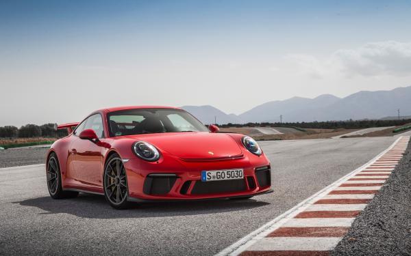 Free 2018 porsche 911 gt3 guards red wallpaper download