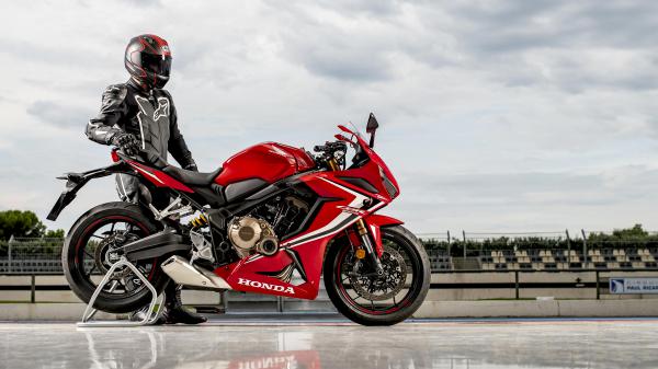 Free 2019 honda cbr650r 4k 2 wallpaper download