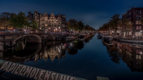 Free amsterdam bridge building canal house netherlands night with reflection 4k 5k hd travel wallpaper download