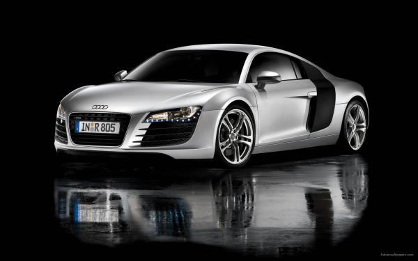 Free audi r8 13 wallpaper download