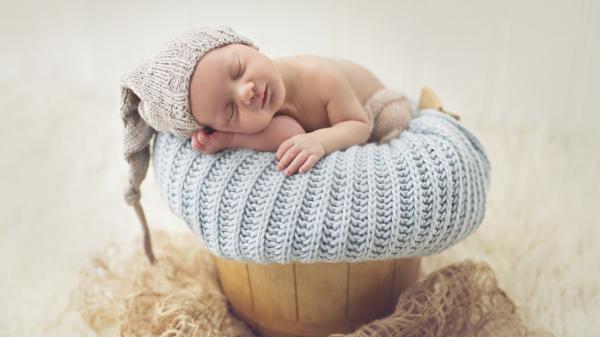 Free baby cute sleep 4k 5k hd wallpaper download