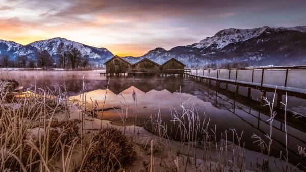 Free bavaria lake and white covered mountain with reflection 4k hd travel wallpaper download