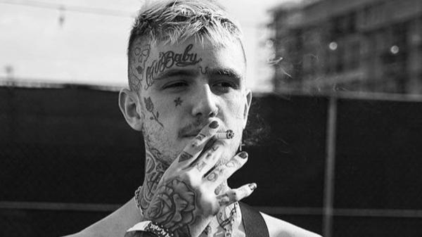 Free black and white photo of lil peep is smoking in blur background hd music wallpaper download