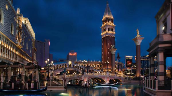 Free boat city bridge building las vegas nevada during nighttime in usa 4k 5k hd travel wallpaper download