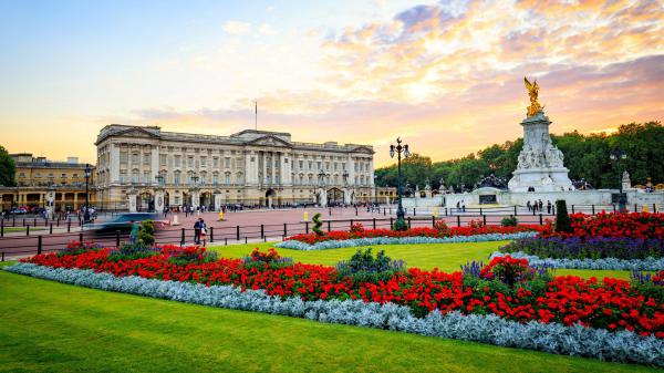 Free buckingham palace in united kingdom hd travel wallpaper download