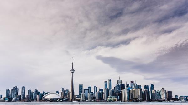 Free buildings in toronto under white cloudy sky 4k hd travel wallpaper download