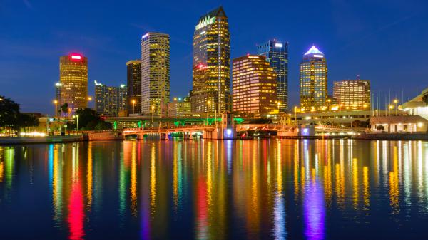 Free buildings reflection in body of water in florida tampa hd travel wallpaper download