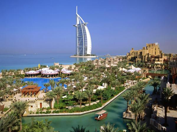 Free burj al arab hotel dubai wallpaper download