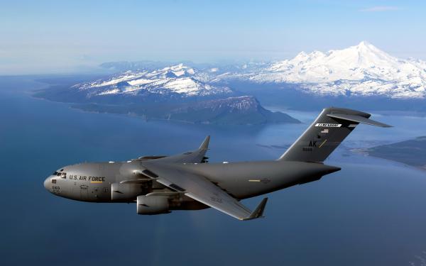 Free c 17 globemaster iii over alaska wallpaper download