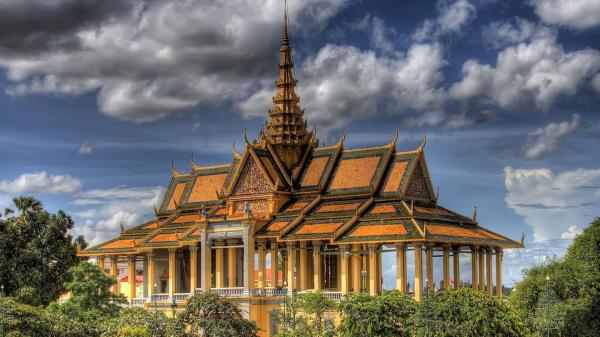 Free cambodia royal palace in phnom penh cambodia hd travel wallpaper download