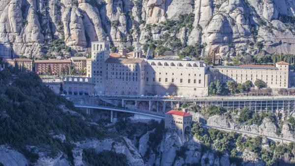 Free catalonia monastery mountain rock santa maria de montserrat abbey spain hd travel wallpaper download