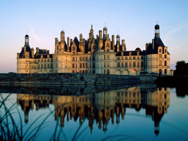 Free chateau de chambord france wallpaper download