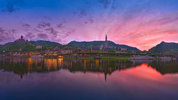 Free cochem germany river during sunset with reflection hd travel wallpaper download