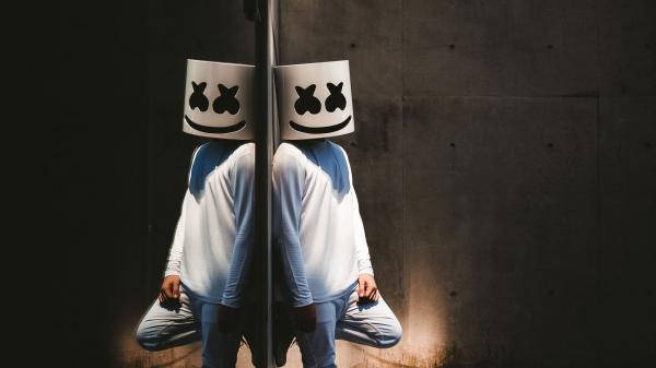 Free dj marshmello is leaning back on glass wearing white dress and led helmet hd marshmello wallpaper download