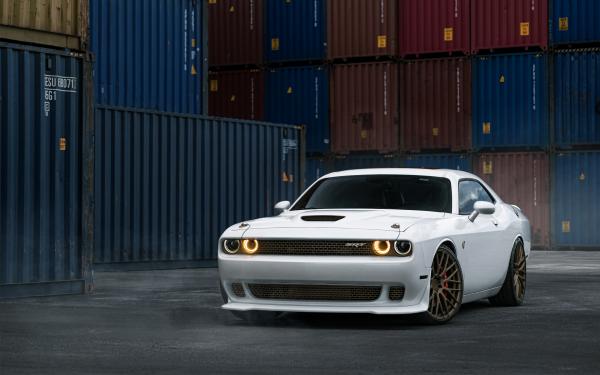 Free dodge challenger srt hellcat 4k wallpaper download