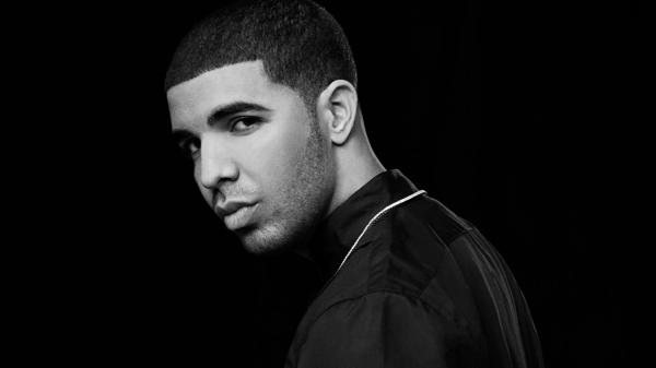 Free drake is wearing black dress in black background facing one side hd drake wallpaper download