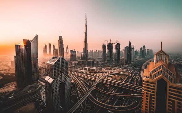 Free dubai cityscape wallpaper download