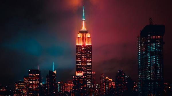 Free empire state building at night 5k wallpaper download