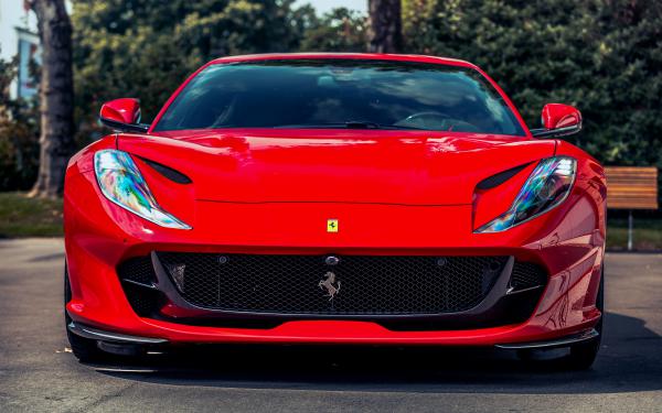 Free ferrari 812 superfast 2017 4k 2 wallpaper download