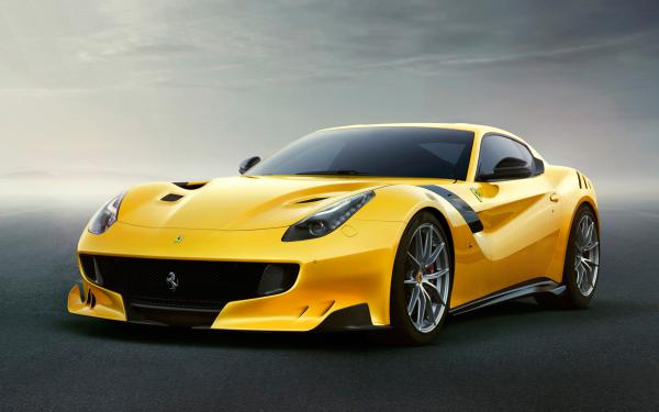 Free ferrari f12tdf 2016 wallpaper download