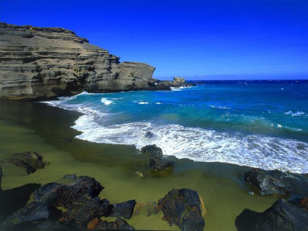 free green beach big island wallpaper download