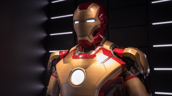 Free iron man museum of pop culture 5k wallpaper download