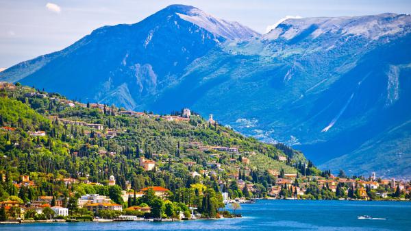 Free italy alps gardone riviera lake and mountain hd travel wallpaper download