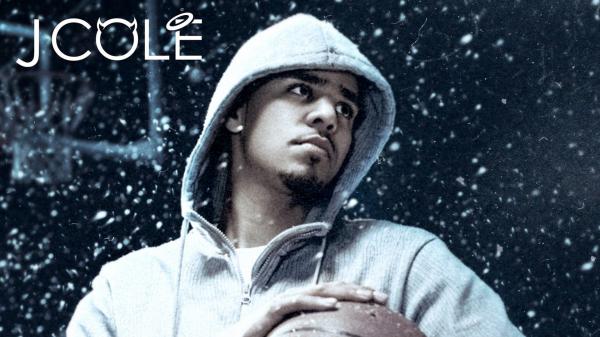 Free j cole is facing one side wearing head cap t shirt hd music wallpaper download