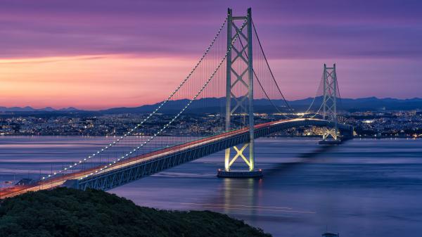 Free japan akashi kaikyo bridge with background of purple sky during sunset 4k hd travel wallpaper download