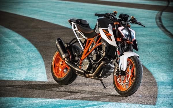 Free ktm 1290 super duke r 2017 wallpaper download