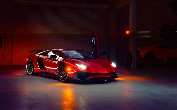 Free lamborghini aventador superveloce wallpaper download