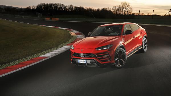 Free lamborghini urus shiny black package 2018 4k wallpaper download