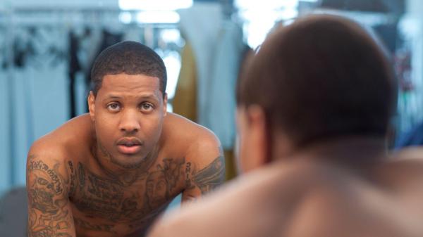 Free lil durk is seeing face in mirror having tattoos on body hd lil durk wallpaper download