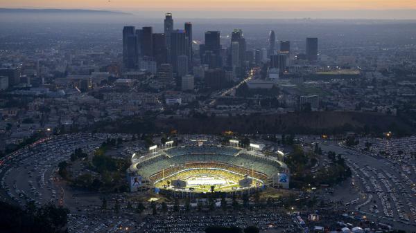 Free los angeles dodgers aerial view of stadium and cityscape 4k hd dodgers wallpaper download