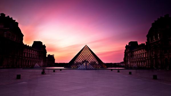 Free louvre museum with purple sky background during sunset hd travel wallpaper download