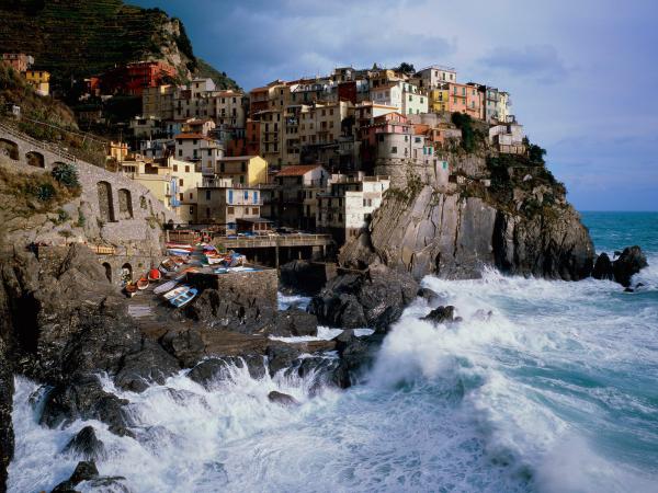 Free manarola italy wallpaper download