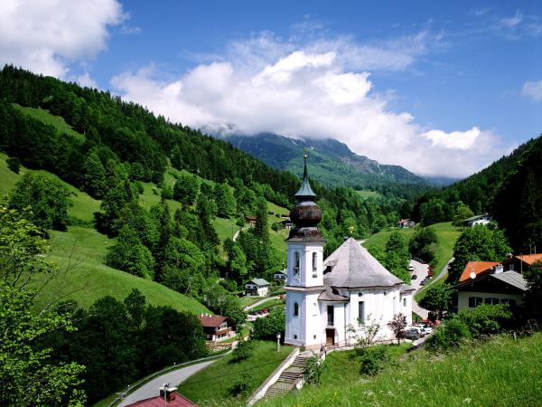 Free maria gern church germany wallpaper download