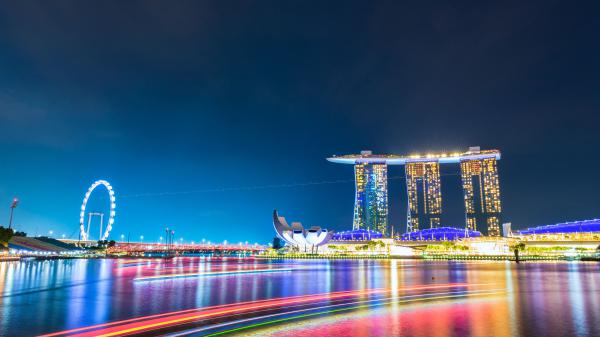 Free marina bay sands tower singapore during nighttime 4k hd travel wallpaper download