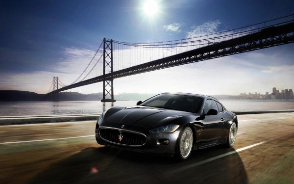 Free maserati granturismo wallpaper download