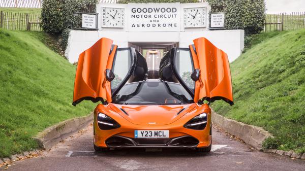 Free mclaren 720s coupe 2017 4k 2 wallpaper download