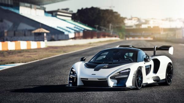 Free mclaren senna pure white 2018 5k wallpaper download